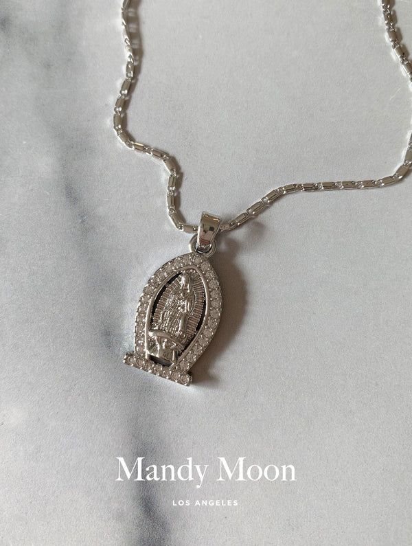 Bold Pendant Saint Necklace - Silver
