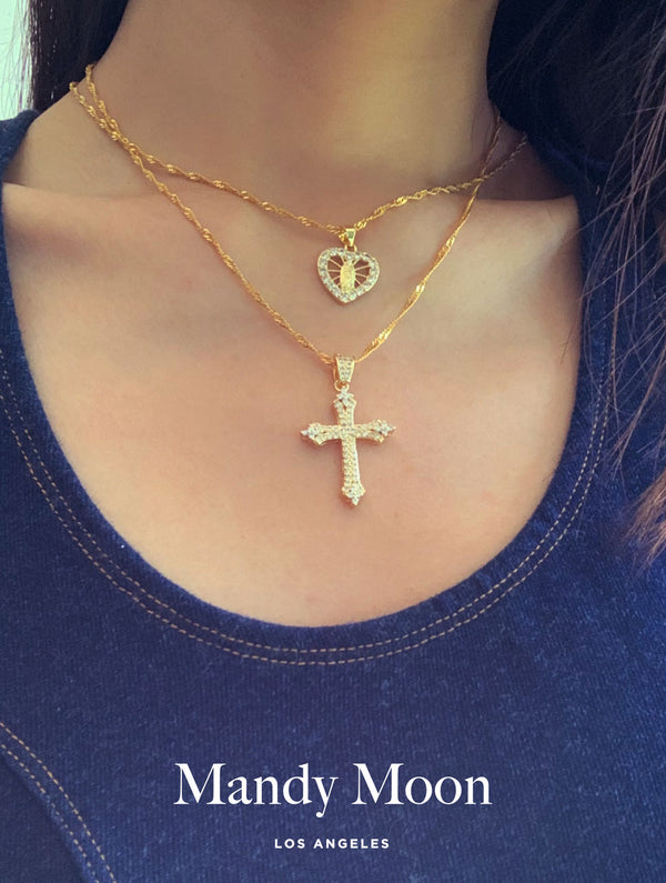 Heart Saint Mary Necklace