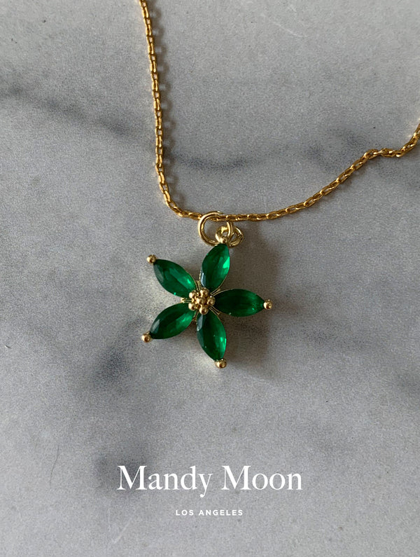 Green Hibiscus Necklace