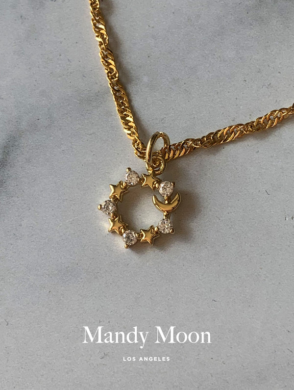 Dainty Star Circle Necklace